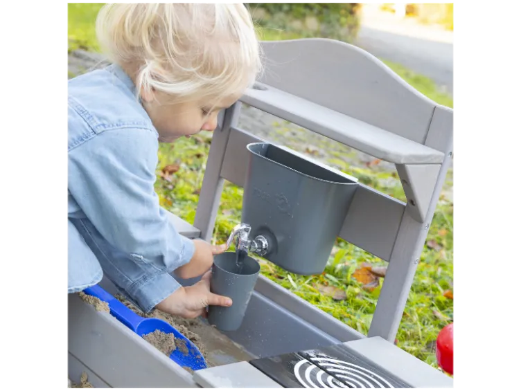 Balkonsandkasten mit Matschküche, 2in1