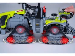 CaDA Claas »Xerion 5000«, detailgetreu