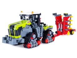 CaDA Claas »Xerion 5000«, detailgetreu