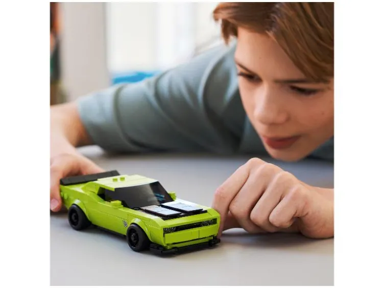 Champions 77237 »Dodge Challenger SRT Hellcat Sportwagen«