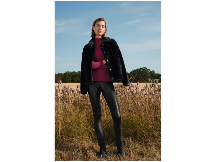 Damen Jacke in Plüschqualität