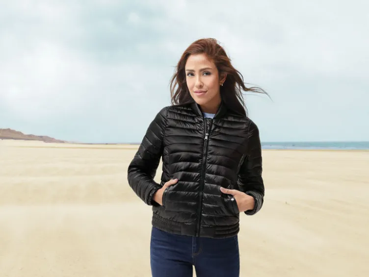 Damen Jacke mit wärmender, leichter High-Loft-Wattierung