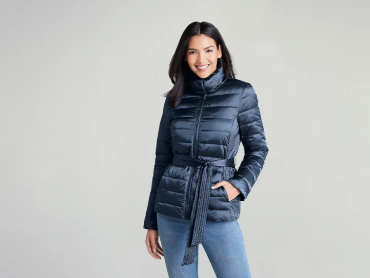 Damen Lightweight-Jacke in modischer Metallic-Optik