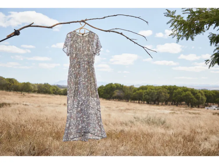 Damen Maxikleid, mit klassischem Paisley-Muster