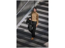 Damen Rollkragenshirt, in modischer Ripp-Qualität