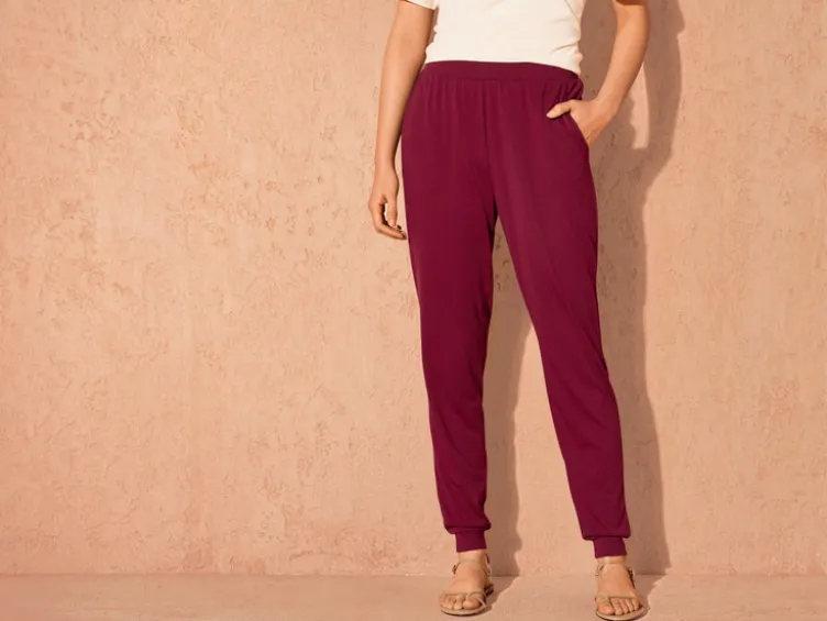 Damen Sommerhose mit seitlichen Eingrifftaschen