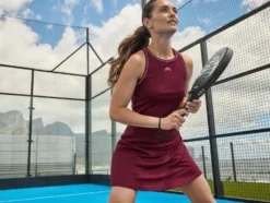Damen Sportkleid Tennis/Padel mit integrierter Shorts