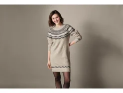 Damen Strickkleid, leger geschnitten