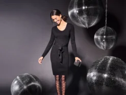 Damen Strickkleid mit edlem Glitzereffekt