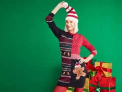 Damen Strickkleid mit weihnachtlichem Muster