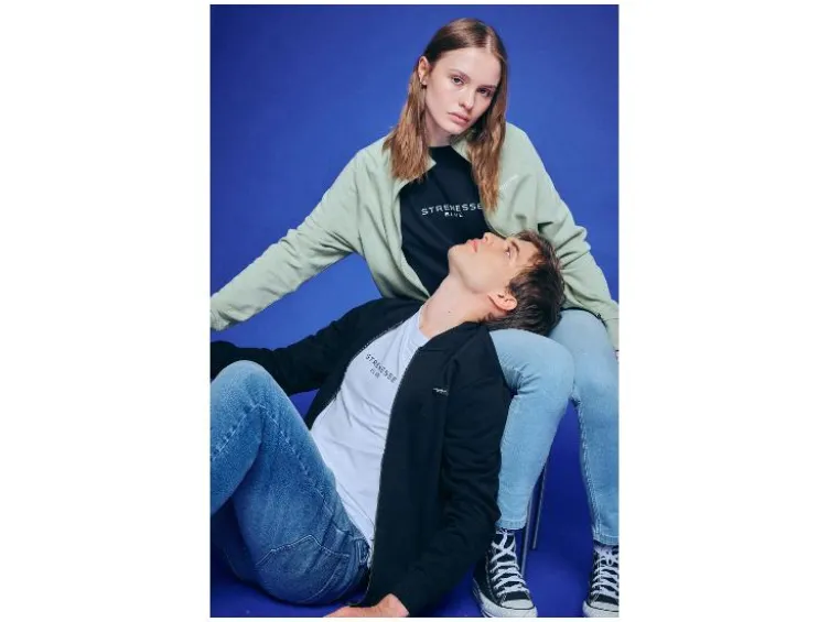 Damen Sweater/ Sweatjacke