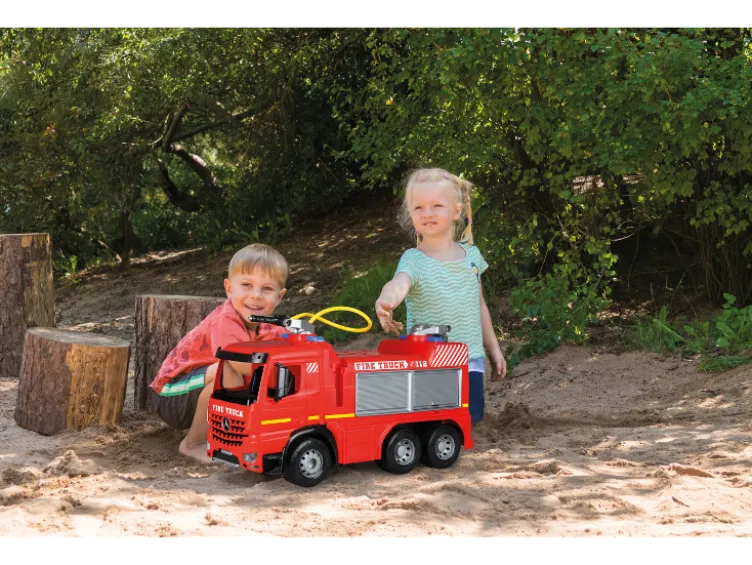 GIGA TRUCK Aufsitz-Feuerwehr Arocs