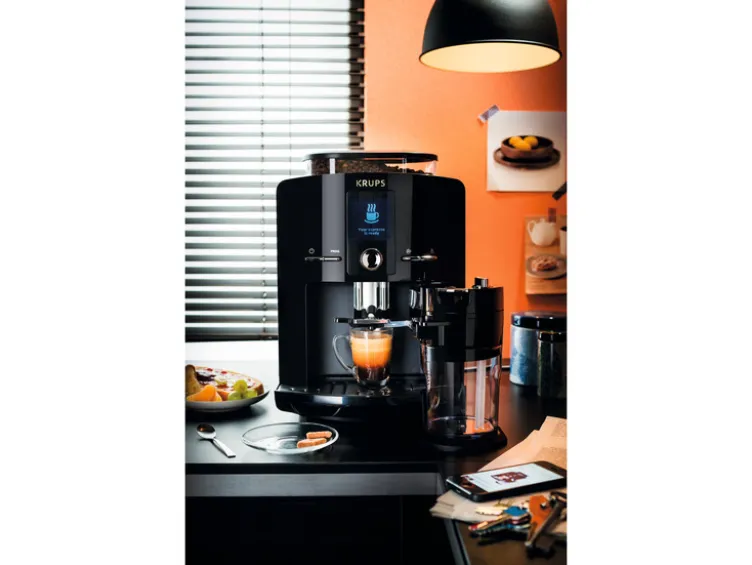 Kaffeevollautomat Latt´Espress mit Milchbehälter »EA8298«