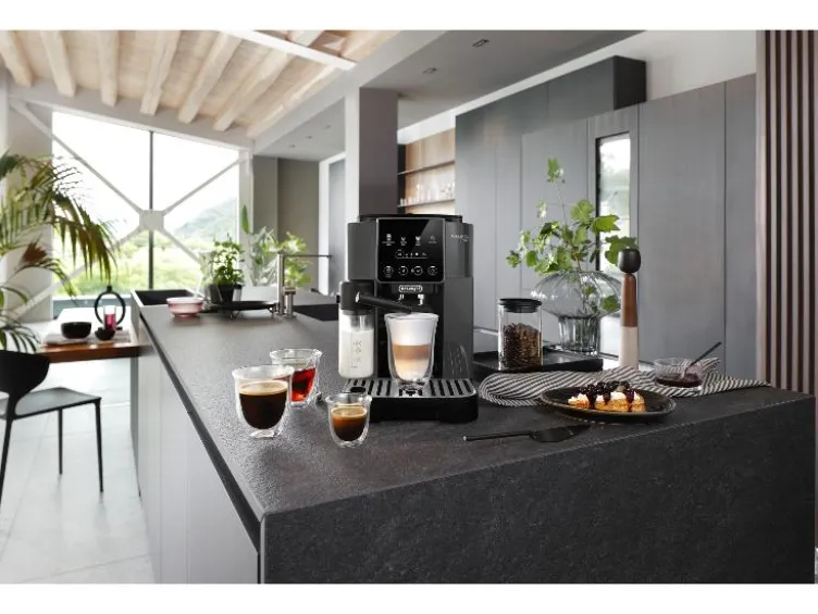 Kaffeevollautomat Magnifica Start Milk »ECAM 223.61.GB«