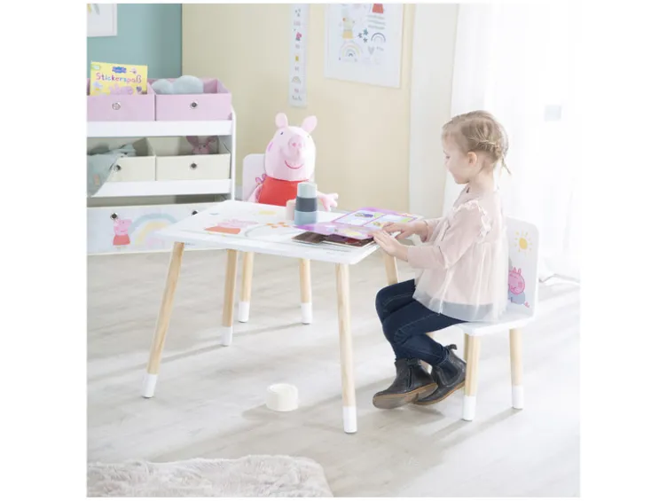 Kindersitzgruppe »Peppa Pig«, mit zwei Stühlen und einem Tisch