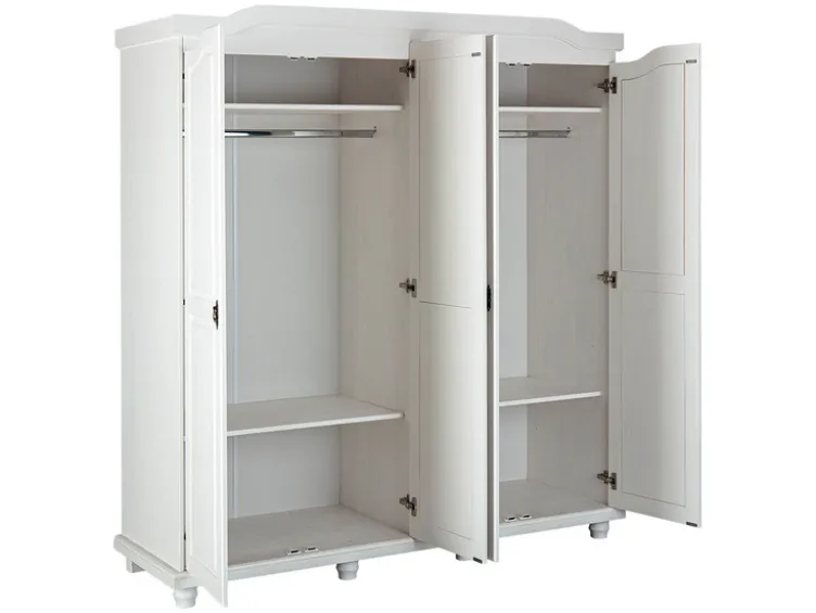 Kleiderschrank im Landhausstil, aus lackiertem Massivholz