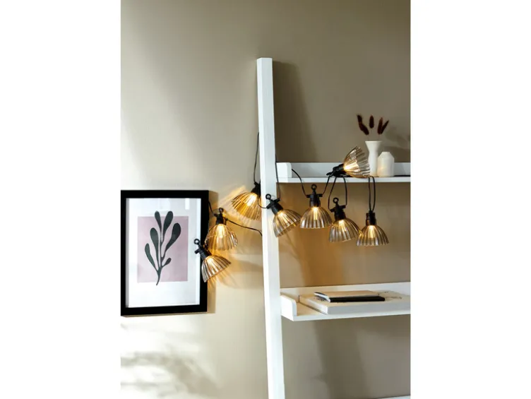 LED-Lichterkette, 8 Lampenschirmen