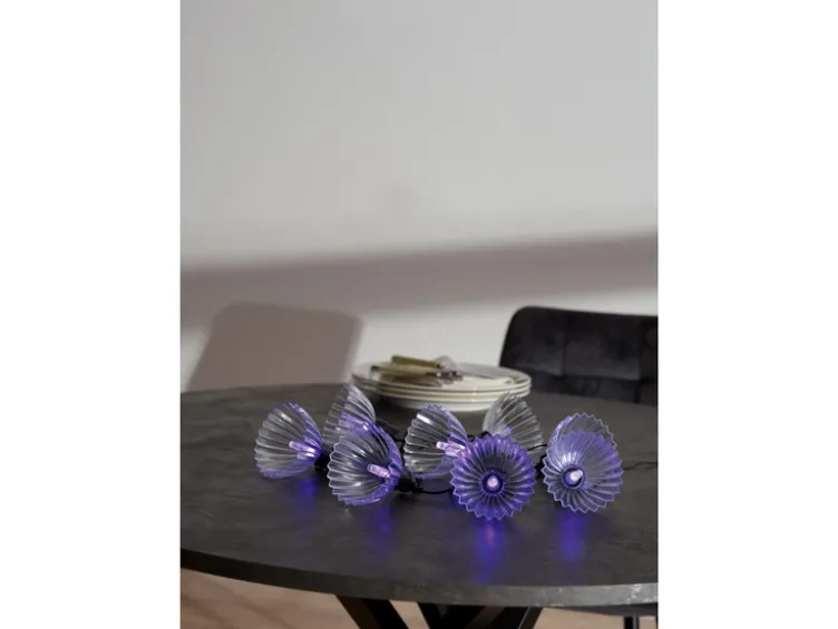 LED-Lichterkette, 8 Lampenschirmen