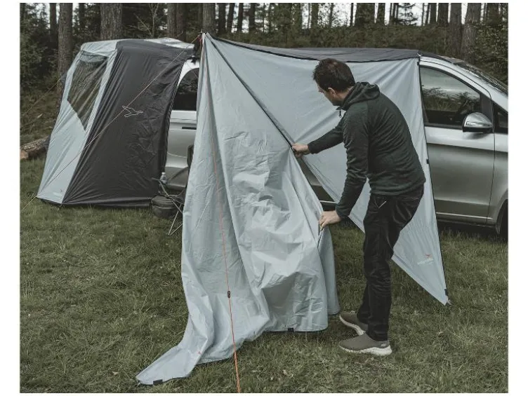 Lom Tri Canopy