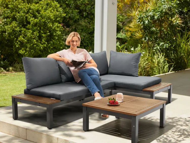 Loungeecke, 3-teilig, aus Alu und Holz, braun/grau