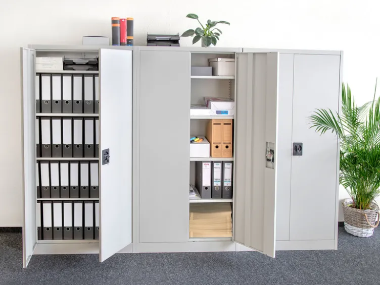 Metallschrank mit Sicherheits-Zylinderschloss