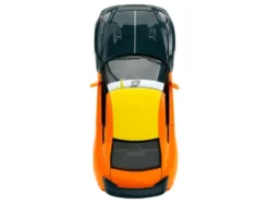 Modellauto, Naruto-Auto und Figur, 1:24