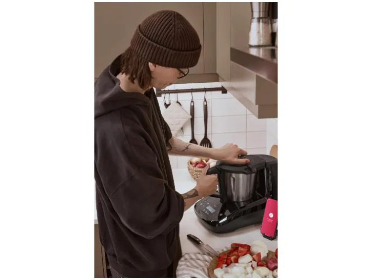 Monsieur Cuisine compact SMCC 1100 A1 + Dampfgaraufsatz