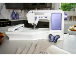 Näh- und Stickmaschine »Designer Quartz™ 29«