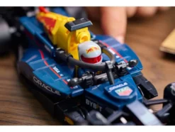 77243 Oracle Red Bull Racing RB20 F1® Rennauto