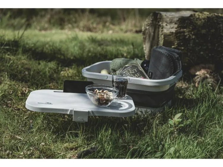 Picnic Basket and Table