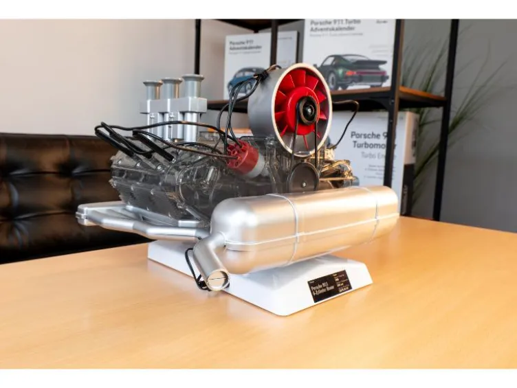 Porsche 911 Boxermotor Bausatz