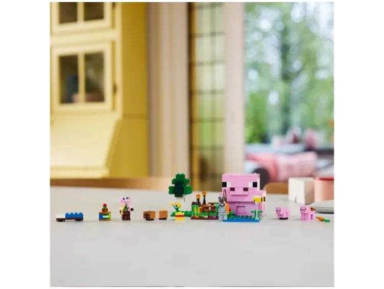 21268 The Baby Pig House