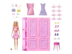 Traumkleiderschrank mit Puppe